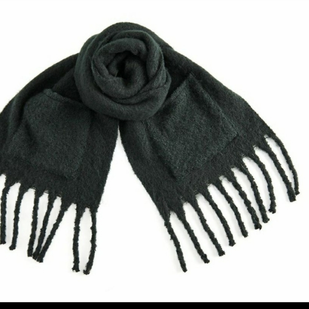 NWT $32 Women's LC Lauren Conrad Super Brushed Blanket Scarf